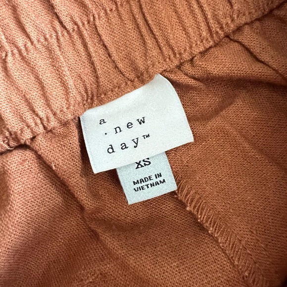 Linen Blend Wide Leg Pull on Pants - size XS - Sienna Brown - Picture 2 of 6